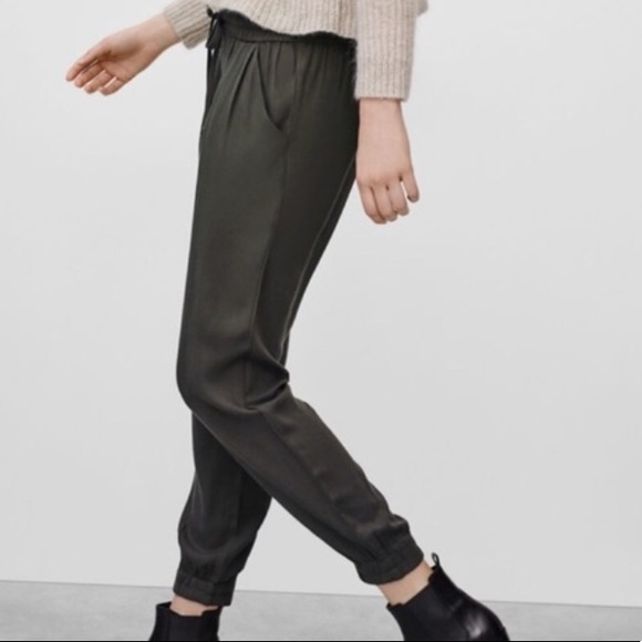 Aritzia green ion pants - Picture 3 of 4
